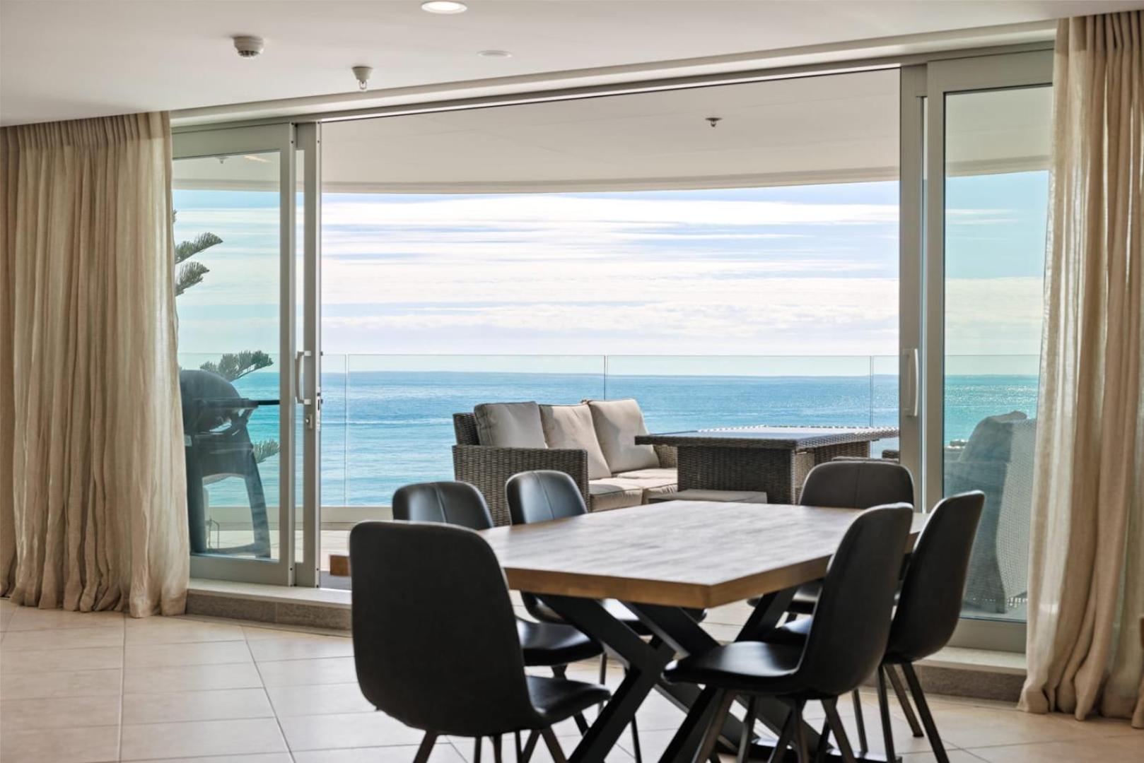 Oceanside Bliss - Absolute Beachfront - Uninterrupted Ocean Views With Pool Mount Maunganui Esterno foto